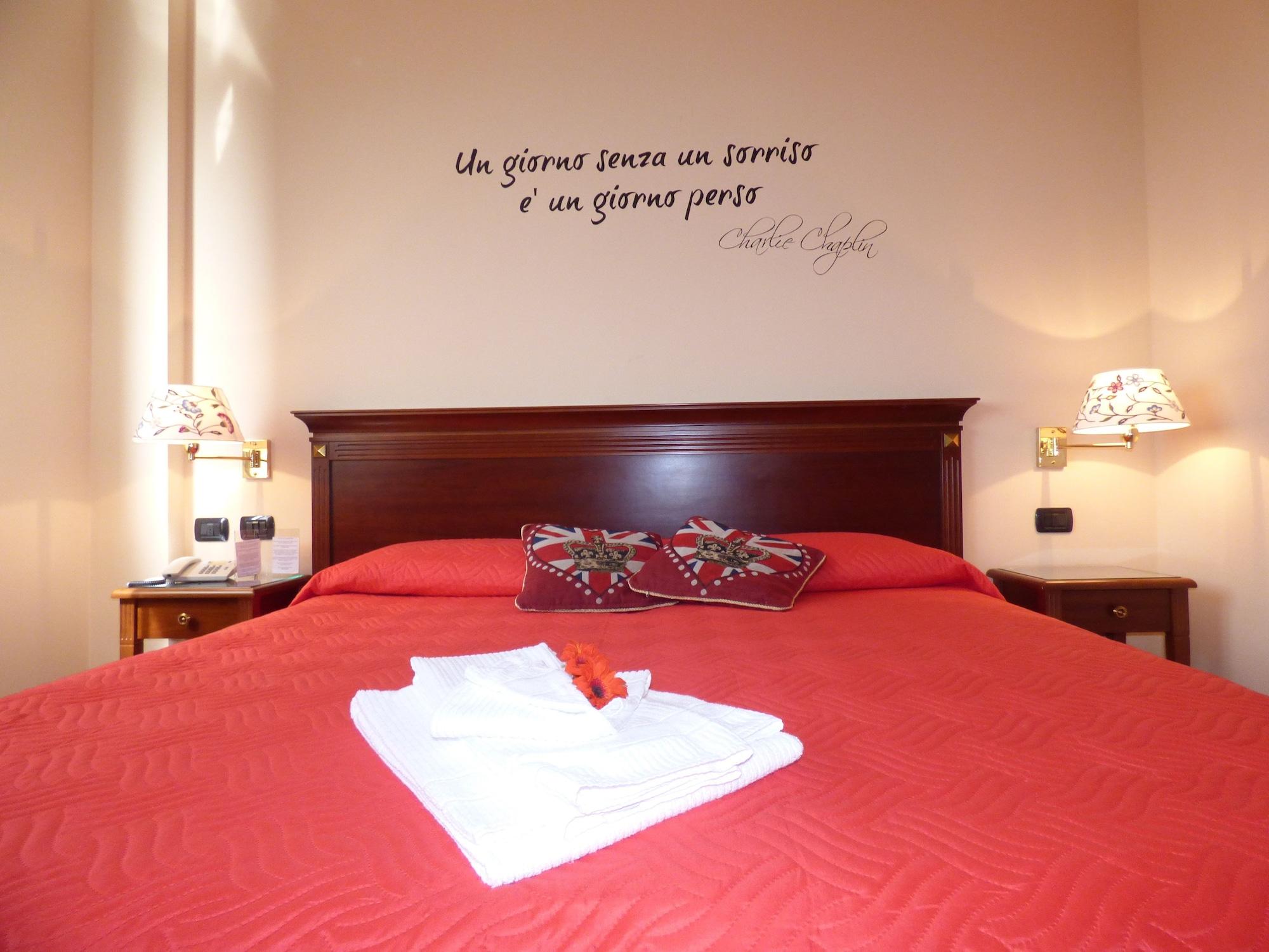 Hotel ฟีเดนซา ภายนอก รูปภาพ