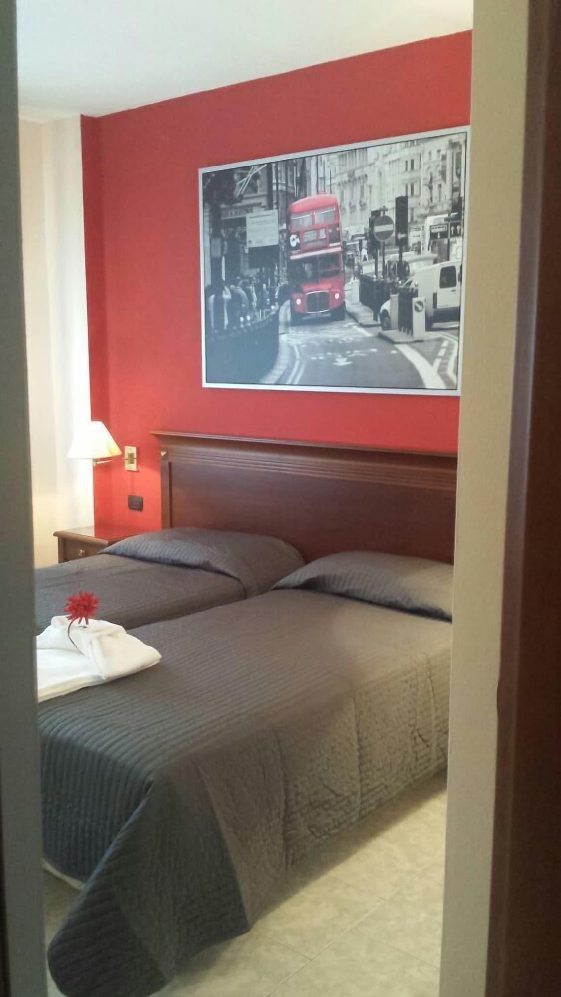 Hotel ฟีเดนซา ภายนอก รูปภาพ